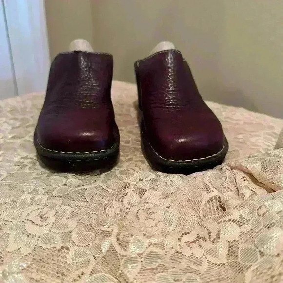 Born Leather Clogs - Picture 2 of 6